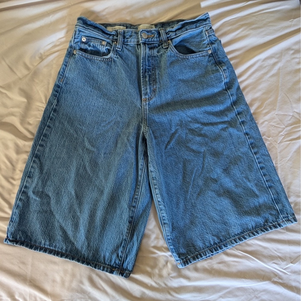 Universal Thread Blue Denim High Rise Long Shorts Wide Leg Baggy Culottes Size 6